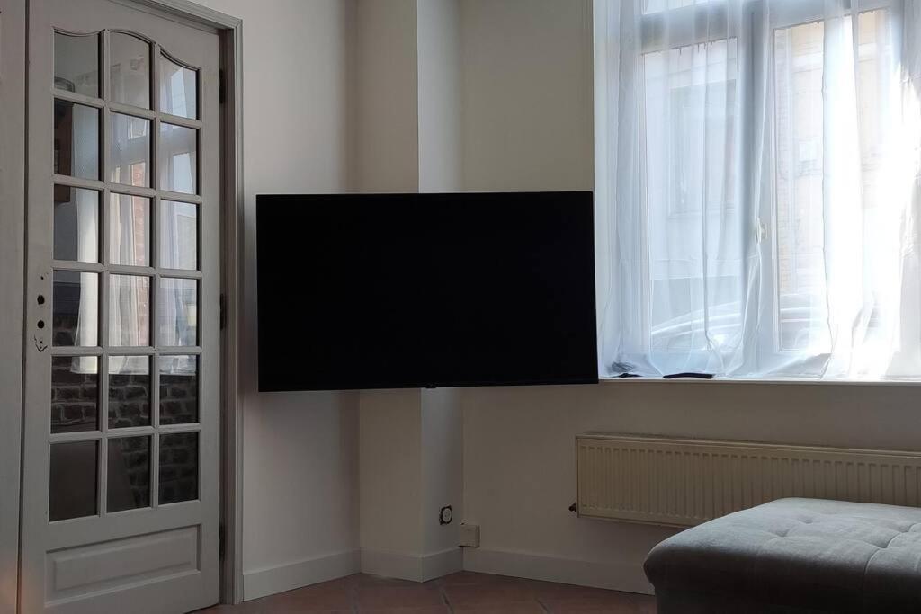 Maison Ronchin/Lille - Proche Toutes Commodites Екстериор снимка