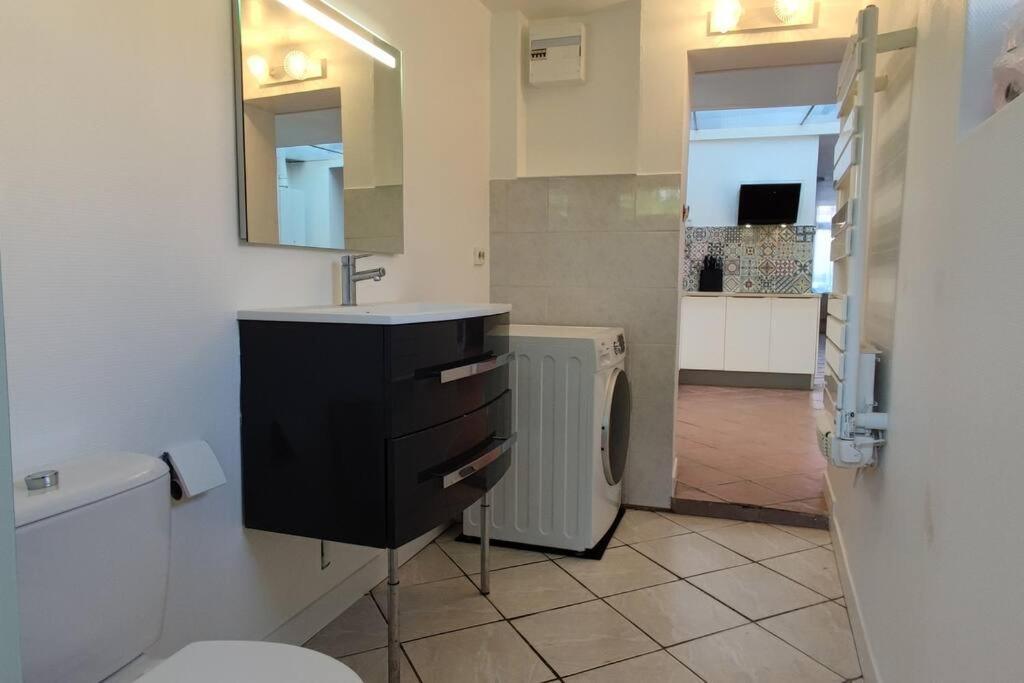 Maison Ronchin/Lille - Proche Toutes Commodites Екстериор снимка